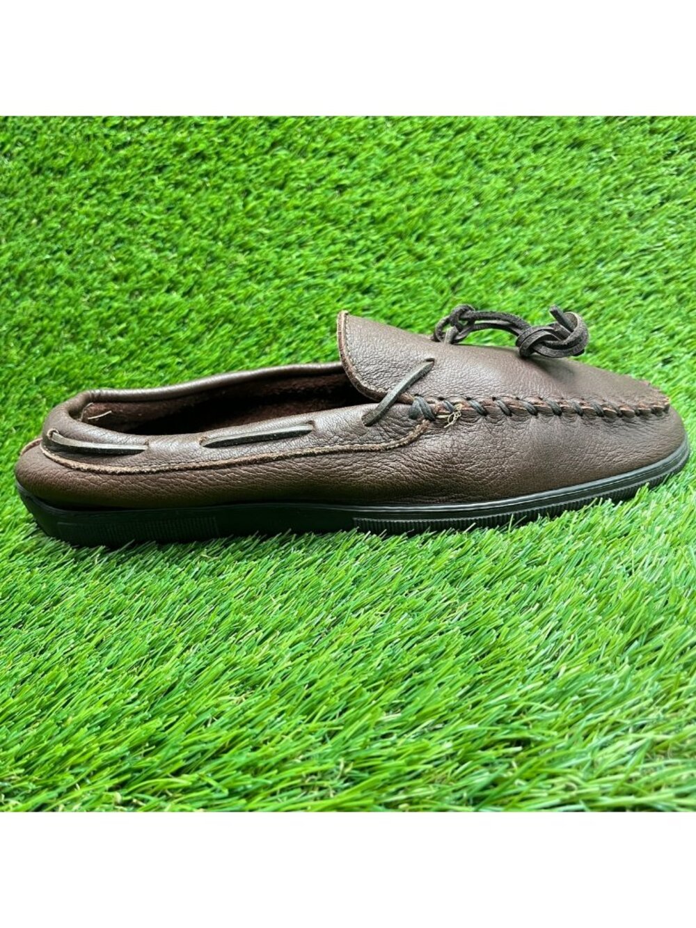 Minnetonka Moosehide Classic Moccasin Mens Size 13 Brown Casual Loafer Shoes